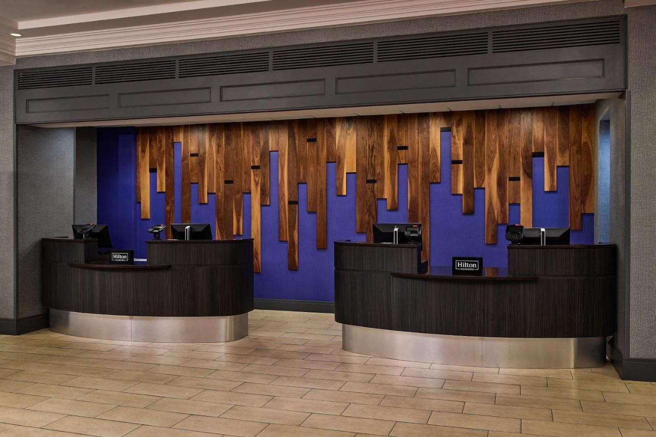 Hilton Kansas City Country Club Plaza Exterior photo