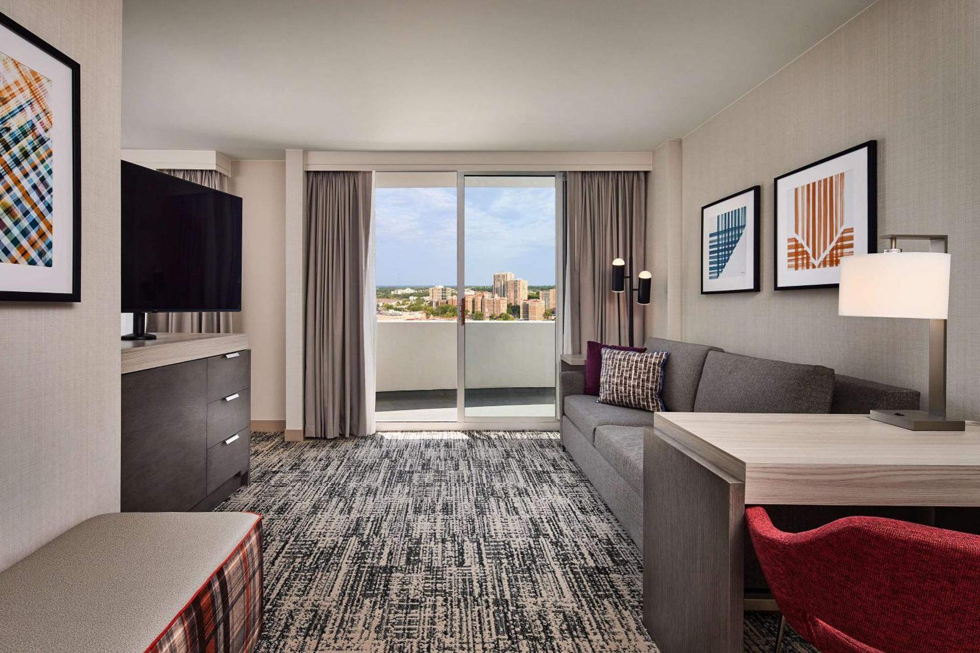 Hilton Kansas City Country Club Plaza Exterior photo